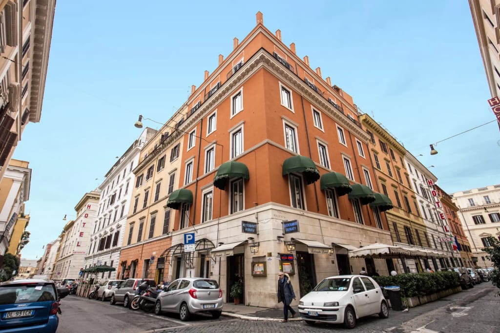 Hotel Tito — 3