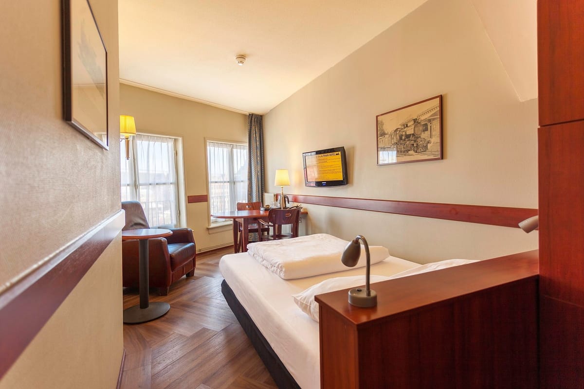 A-Train Hotel — 2