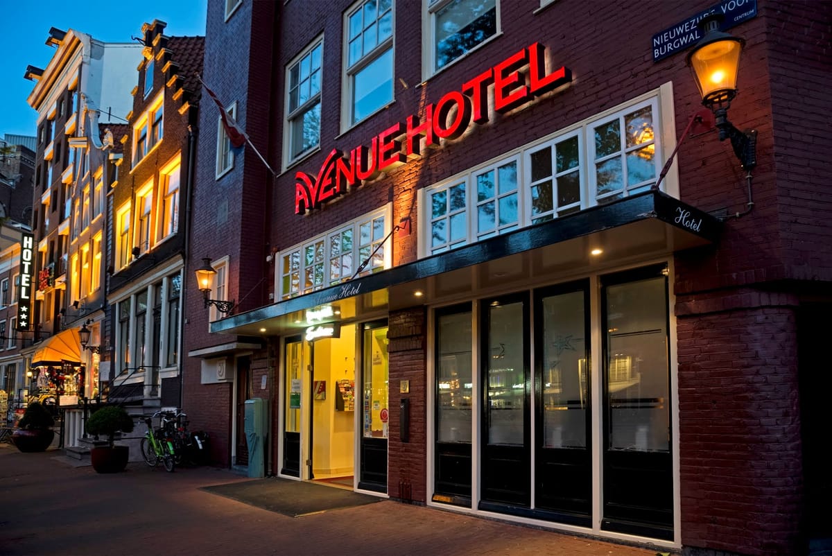 Avenue Hotel — 5