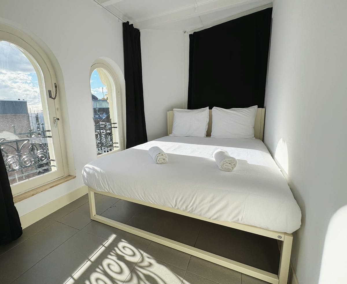 CS Hotel — 3