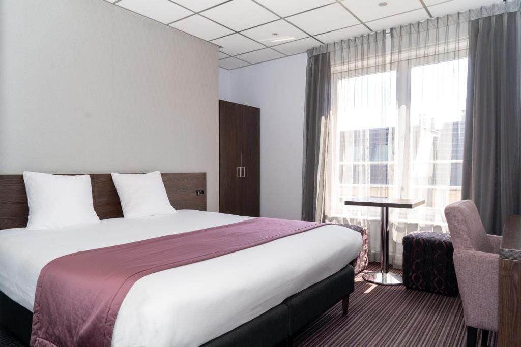 Hotel Luxer — 2