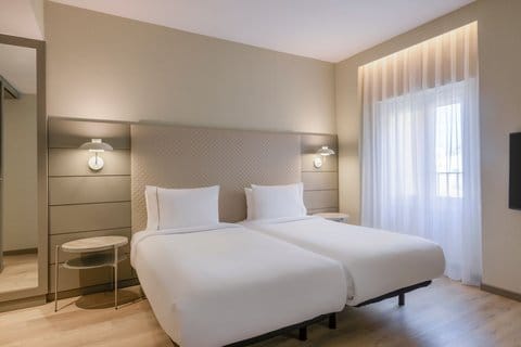 AC Hotel Carlton Madrid — 2
