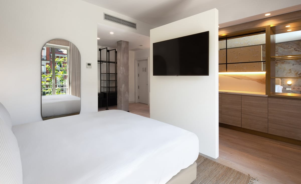 Atocha Hotel Madrid, Tapestry Collection by Hilton — 1