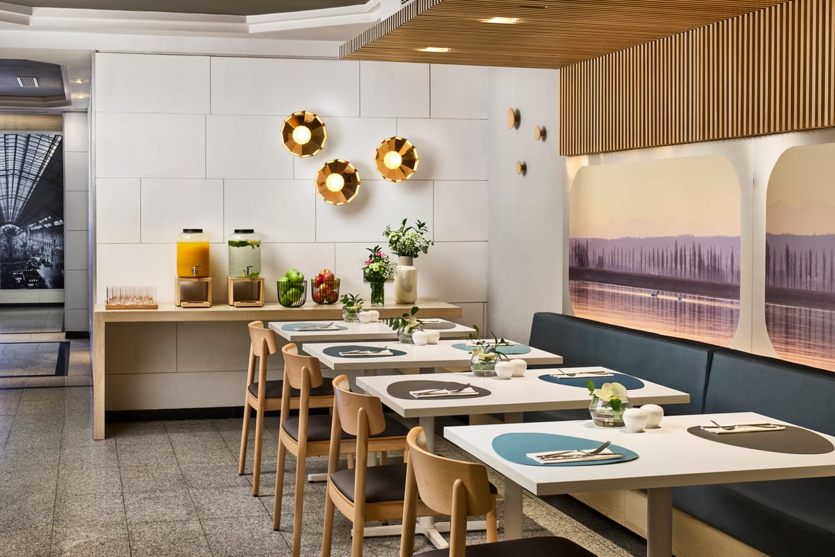 Hotel NH Madrid Atocha — 2