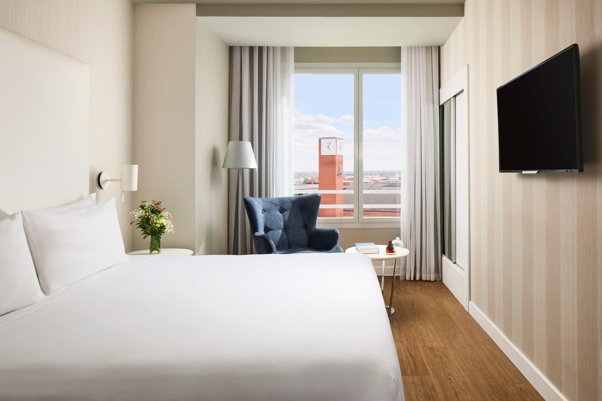 Hotel NH Madrid Atocha — 4