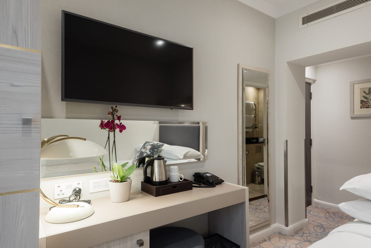 Blandford Hotel — 1