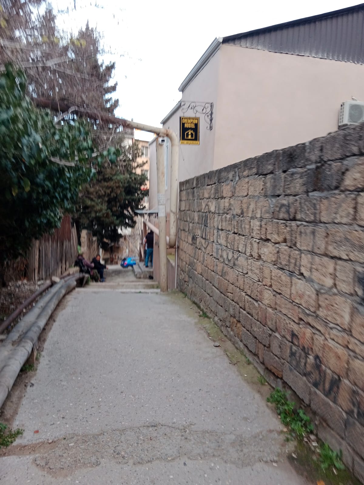 CHEMPION HOSTEL BAKU — 3