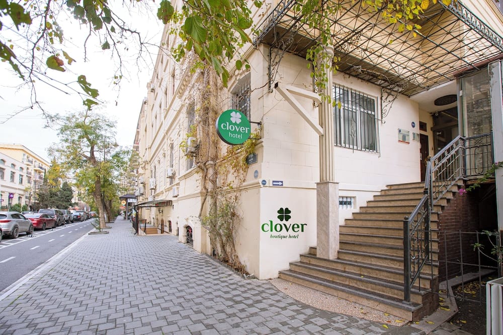 Clover Hotel Baku — 1