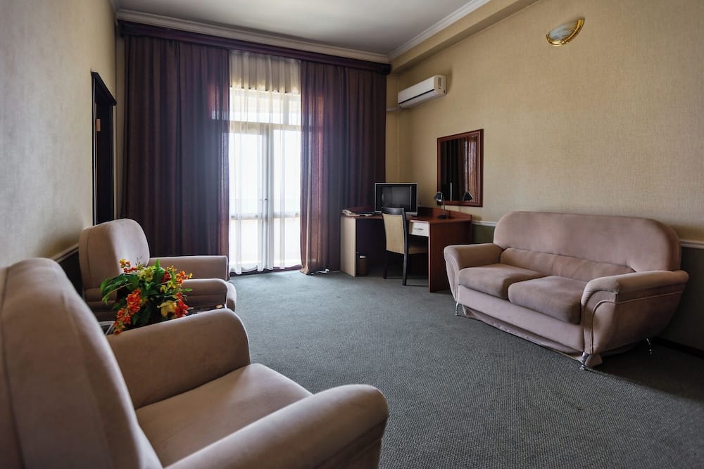 Diplomat Hotel Baku — 5