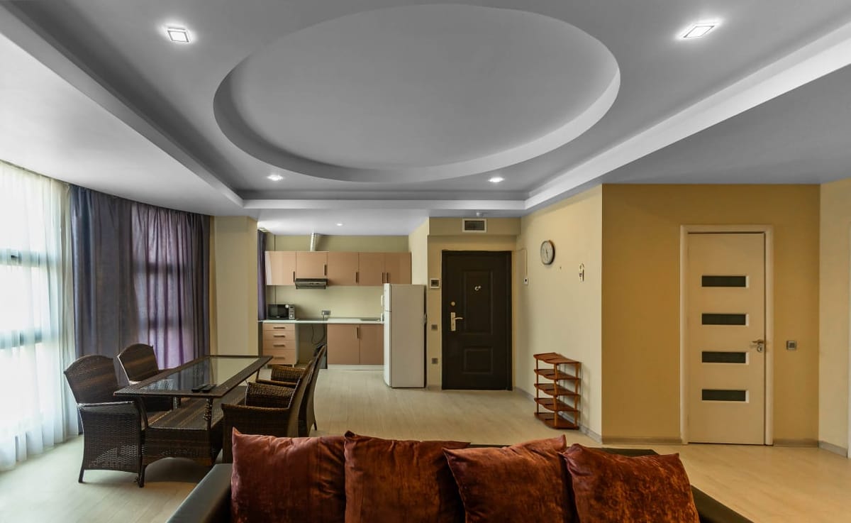 Diplomat Suites — 3