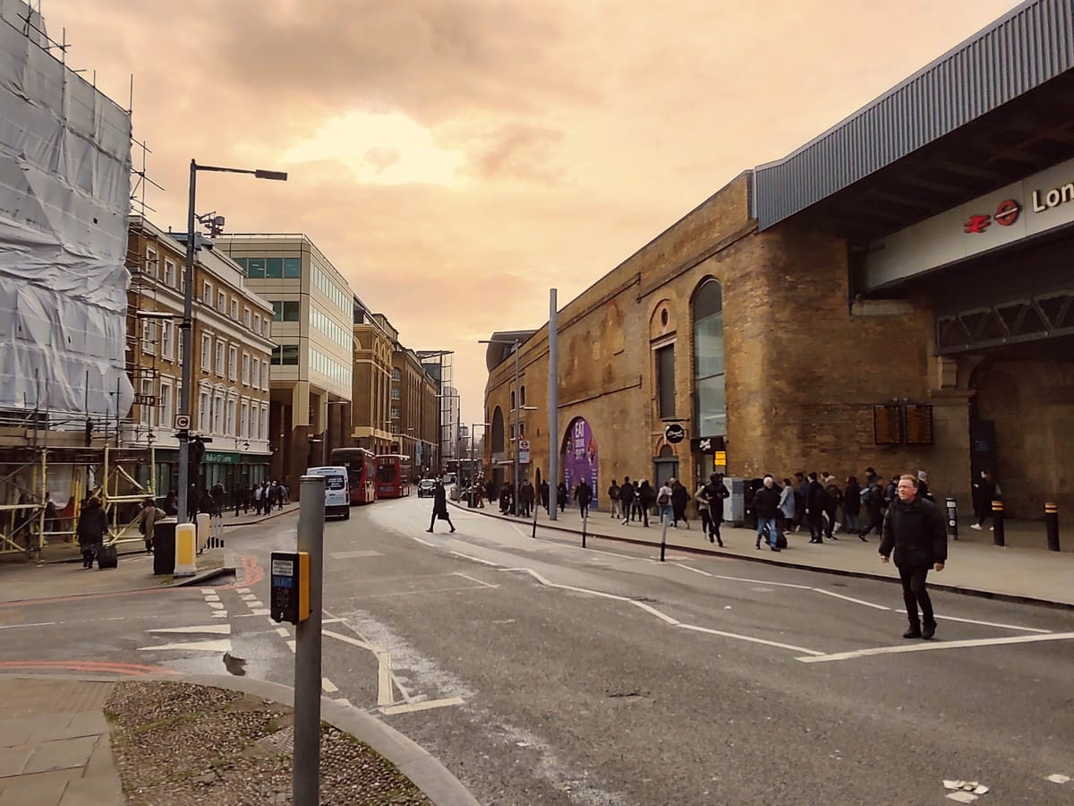London Bridge Hotel — 1