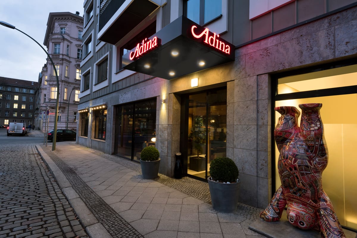 Adina Apartment Hotel Berlin Mitte — 2