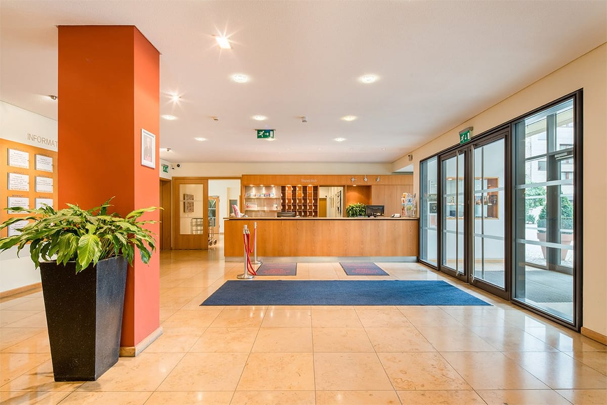 Hotel Aquino — 4