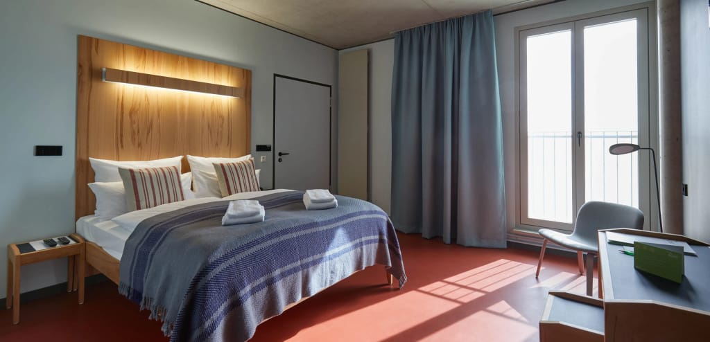 Hotel Rossi — 2