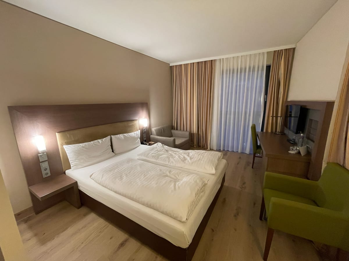 IntercityHotel Berlin Central Station — 1