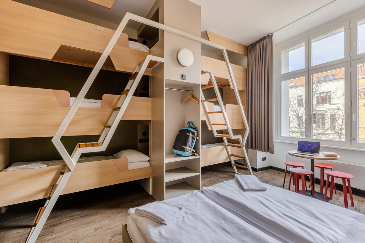 MEININGER Hotel Berlin Mitte Humboldthaus — 2