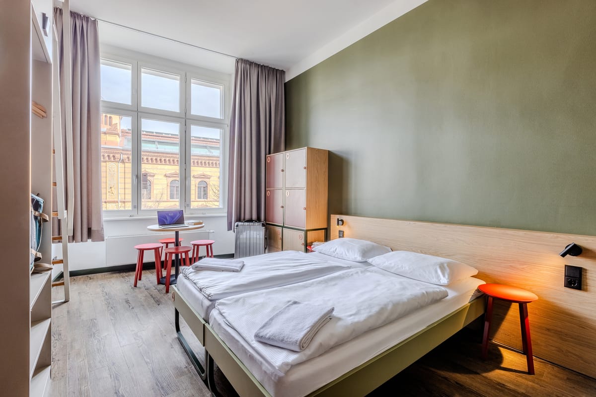 MEININGER Hotel Berlin Mitte Humboldthaus — 3