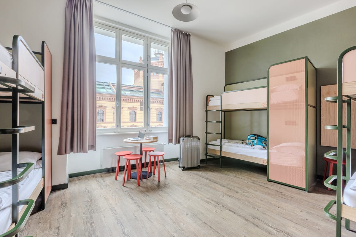 MEININGER Hotel Berlin Mitte Humboldthaus — 5