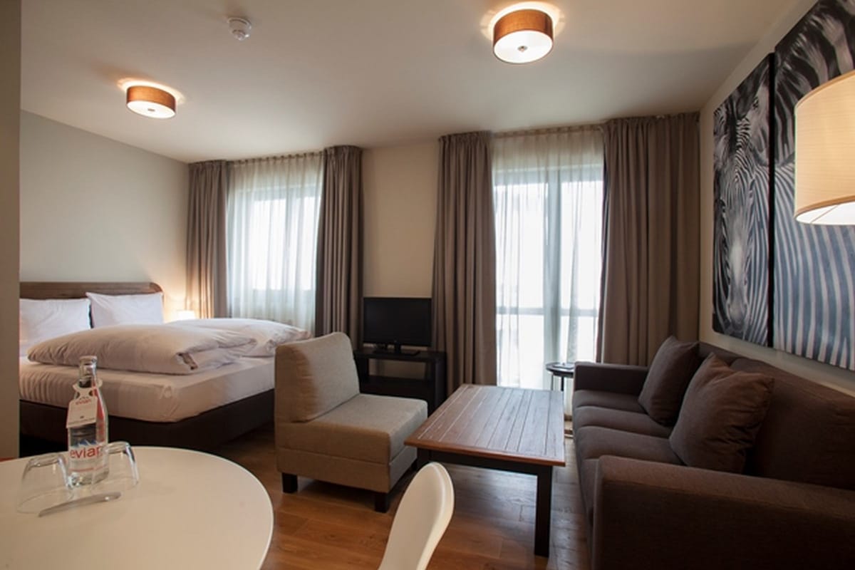 Mondrian Suites Hotel Berlin Checkpoint Charlie — 1