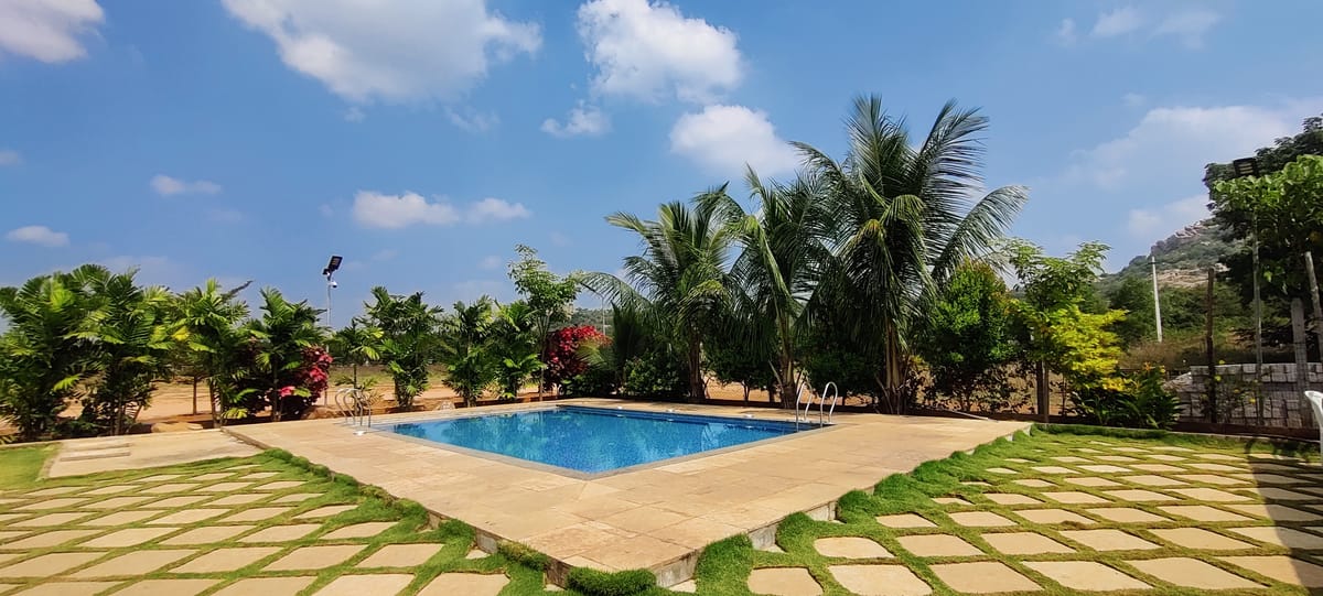 Country Hills Resort — 3