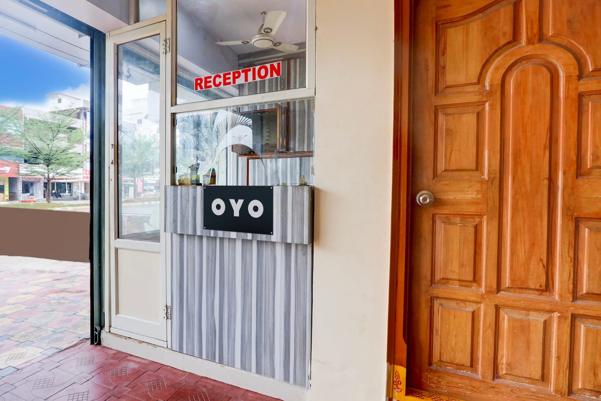 Hotel O by OYO SHIVA RESIDENCY — 1