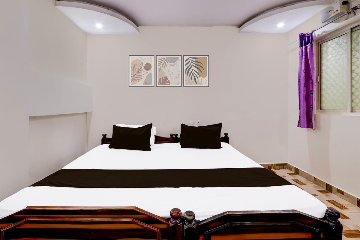 Hotel O by OYO SHIVA RESIDENCY — 2