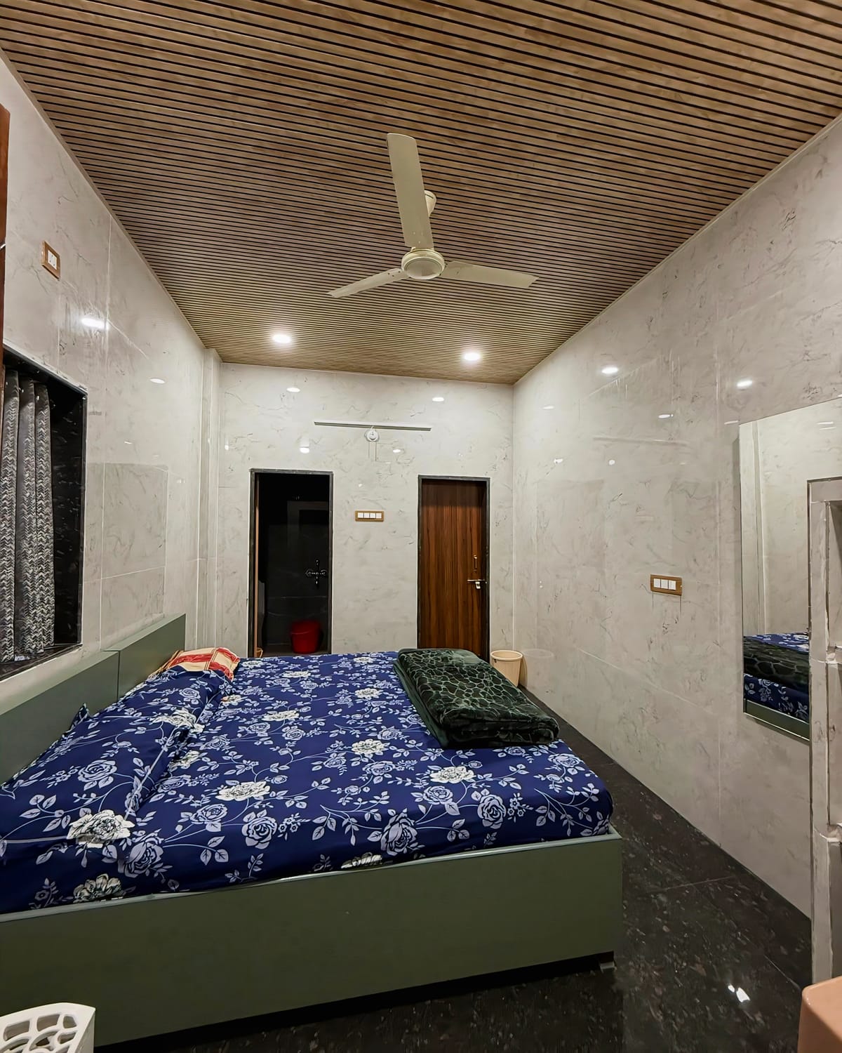 Mani Recidency & A/c convention Hall — 3