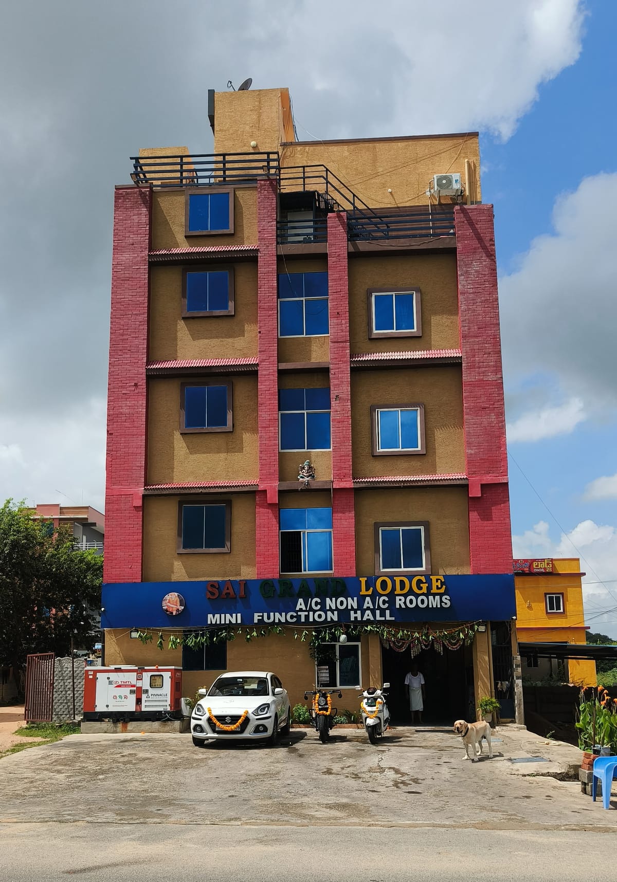 Sai Grands Lodge & Mini Function Hall — 2