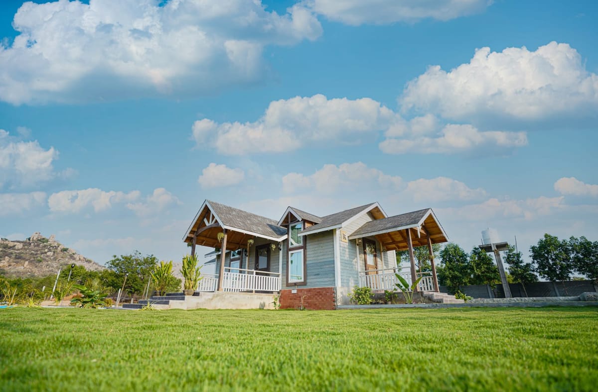 Country Hills Resort — 2