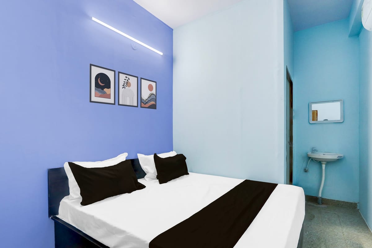Hotel O KSR GRAND — 2