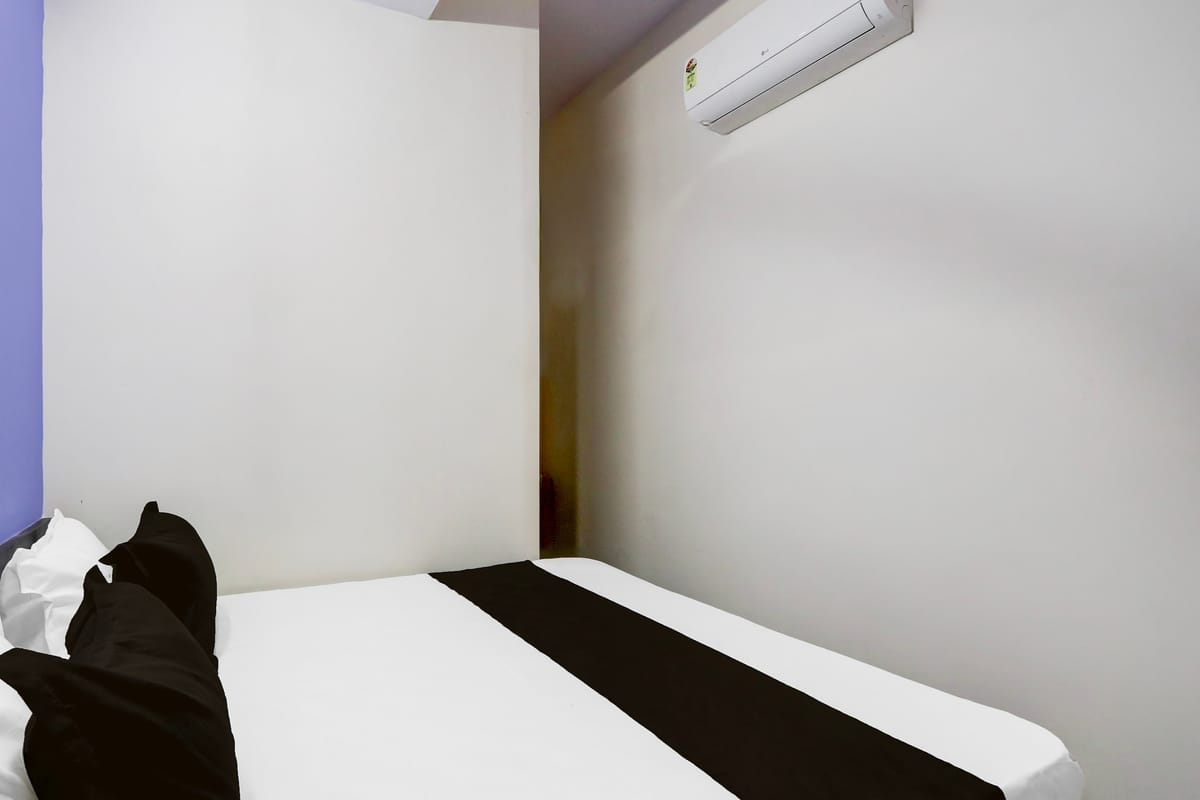 Hotel O KSR GRAND — 3