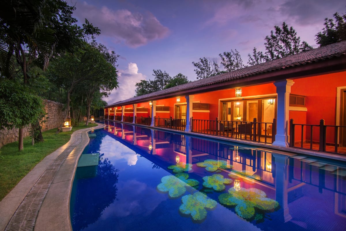 Leonia Holistic Destination