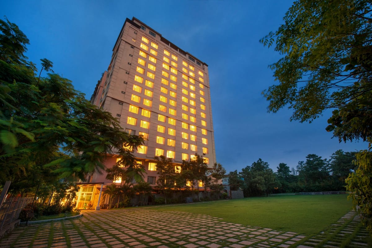 Leonia Holistic Destination — 4