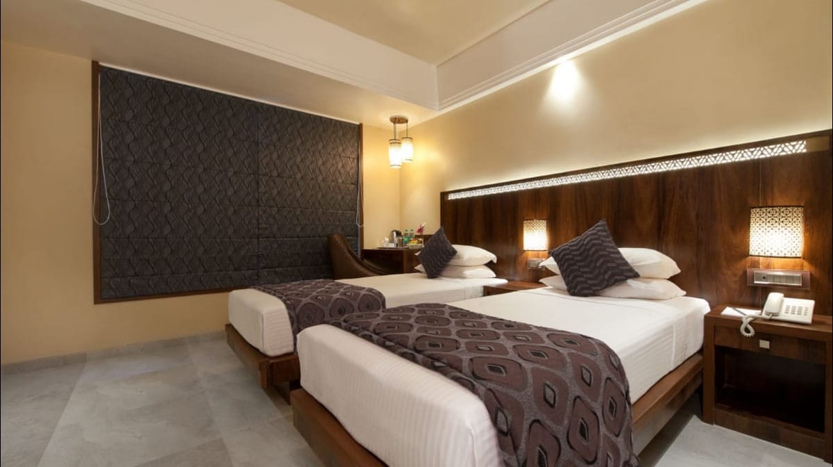Hotel Crawford Inn — 2