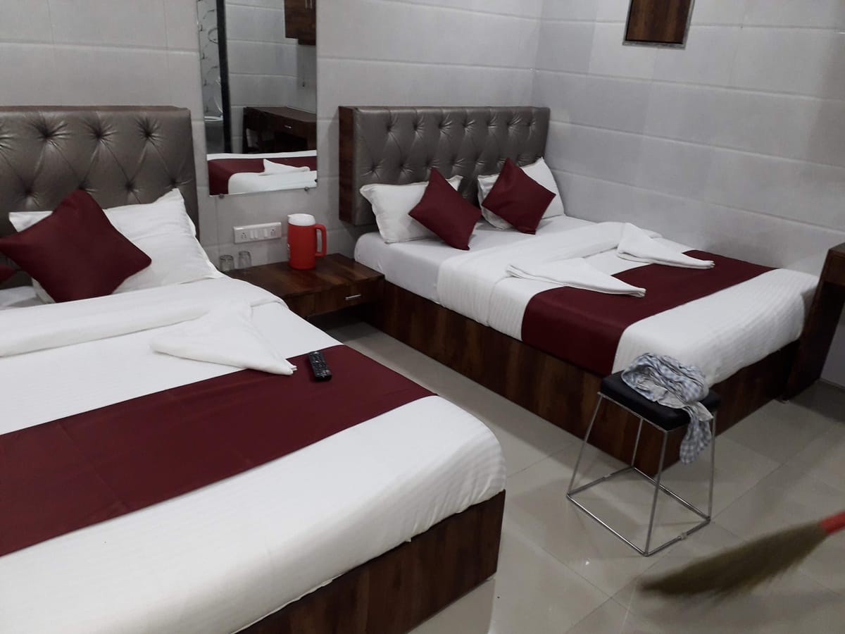 HOTEL ROYAL RESIDENCY — 1