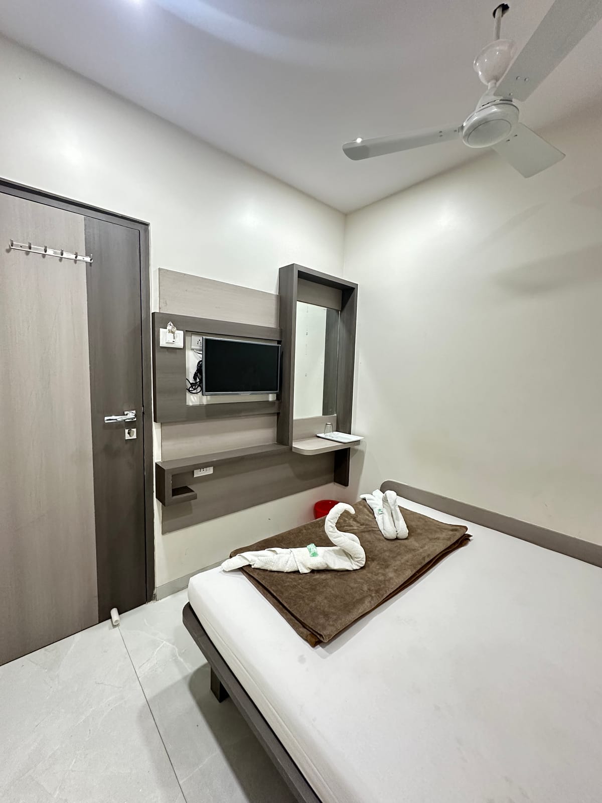 Hotel RS Regency — 2