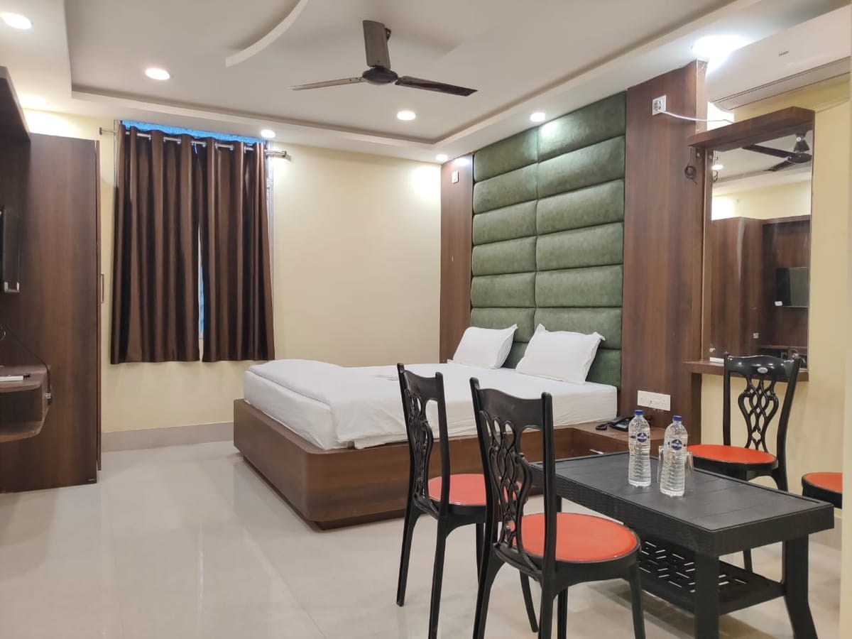 Hotel Lord Krishna — 4