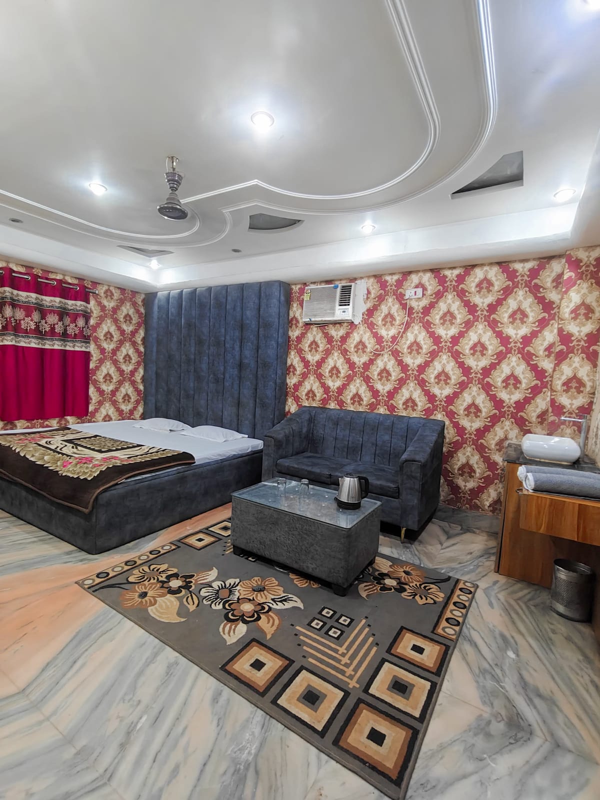 Hotel Parinay Vatika — 4