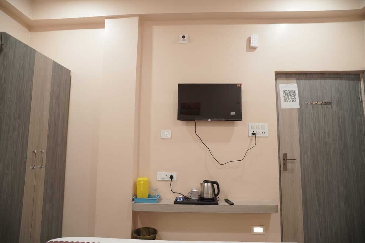 HOTEL SHREE VINAYAK PALACE — 5