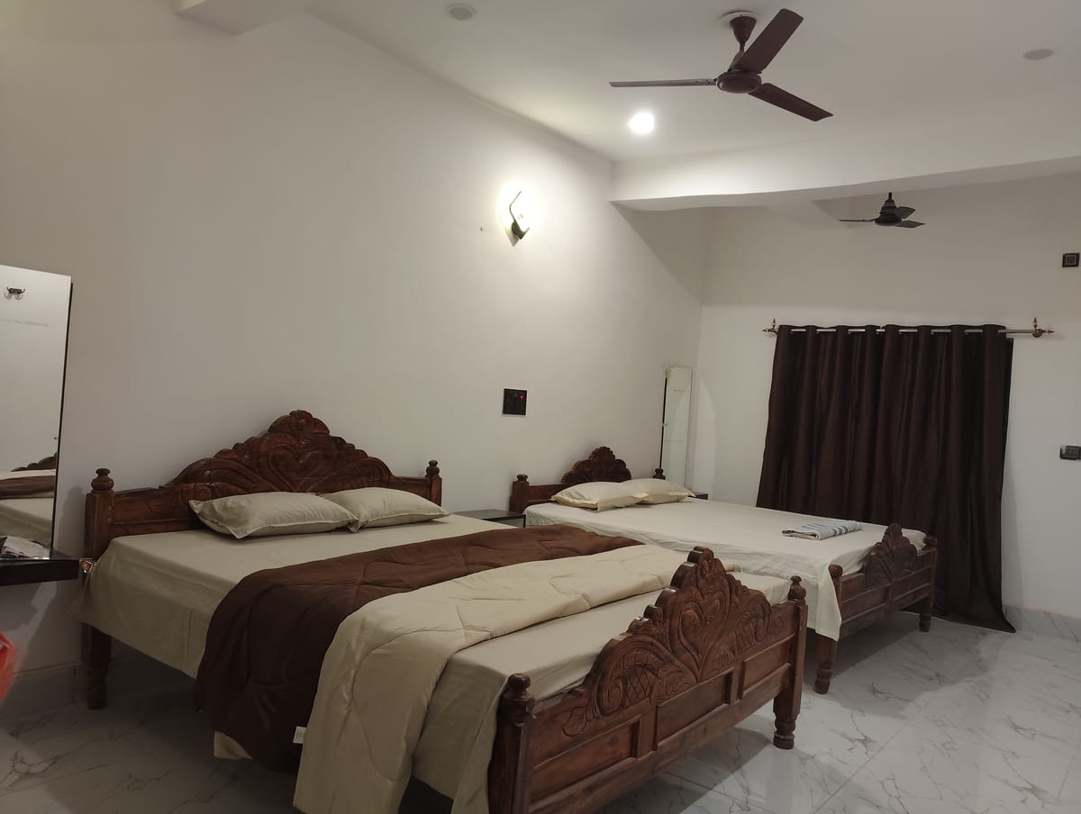 SHARDA PALACE DEOGHAR — 3