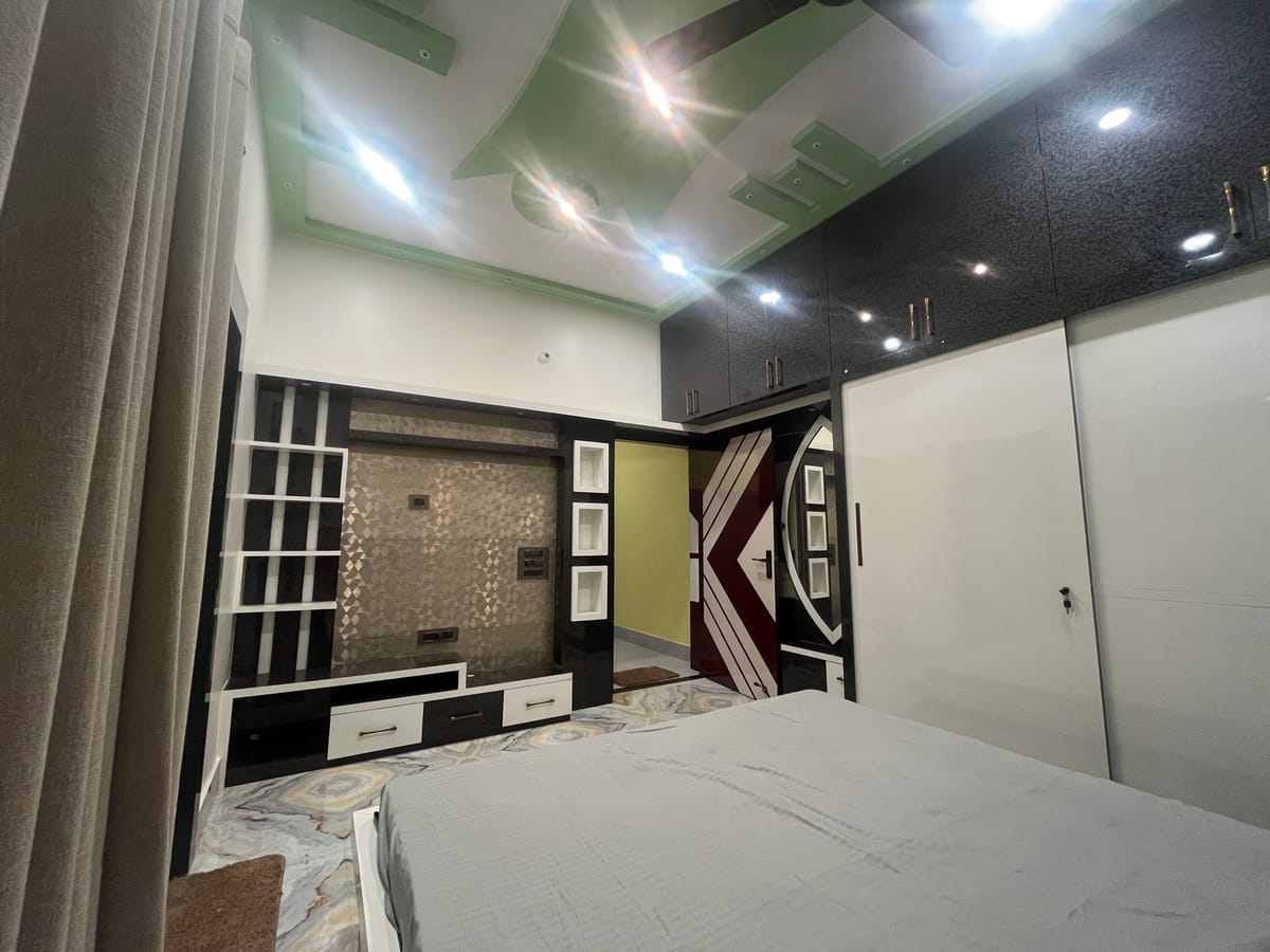 Shree Laadli JU Kothi Homestays , Deoghar — 4