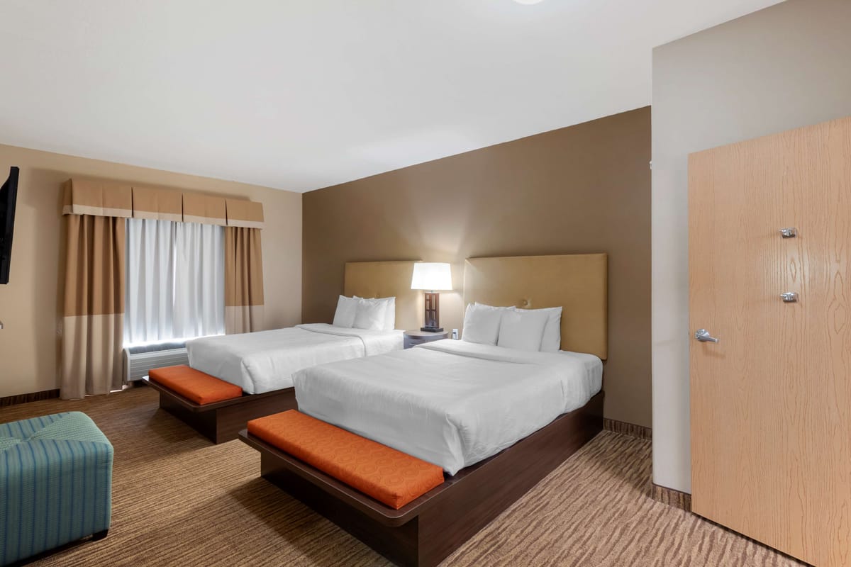 Best Western Plus DFW Airport Suites — 3