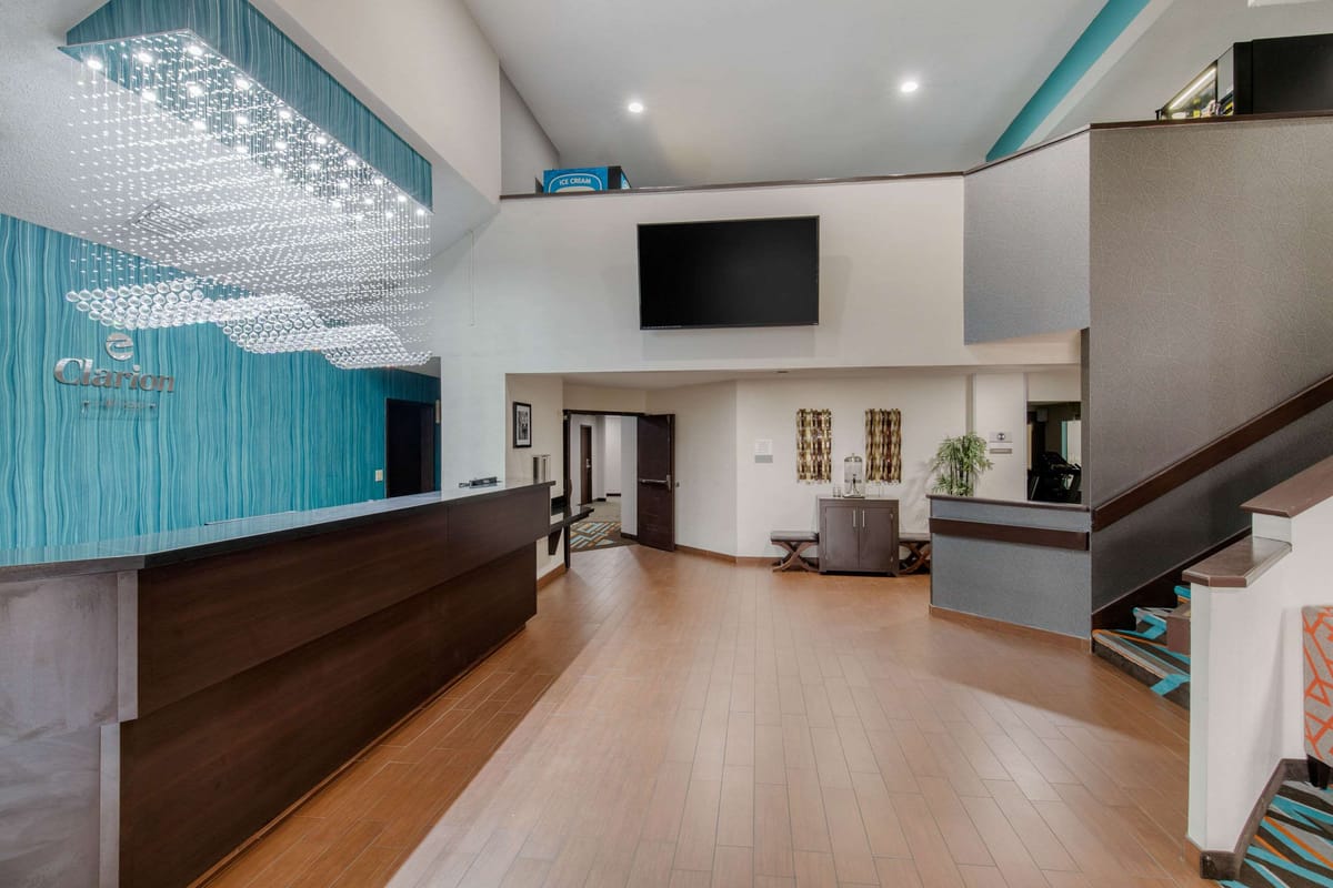 Clarion Inn & Suites DFW North — 1