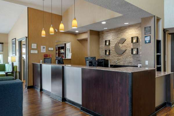 Comfort Suites DFW Airport — 3