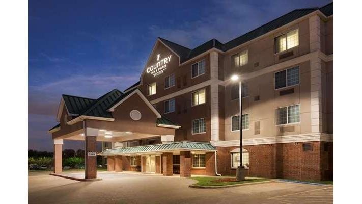 Country Inn & Suites by Radisson, DFW Airport South, TX — 3