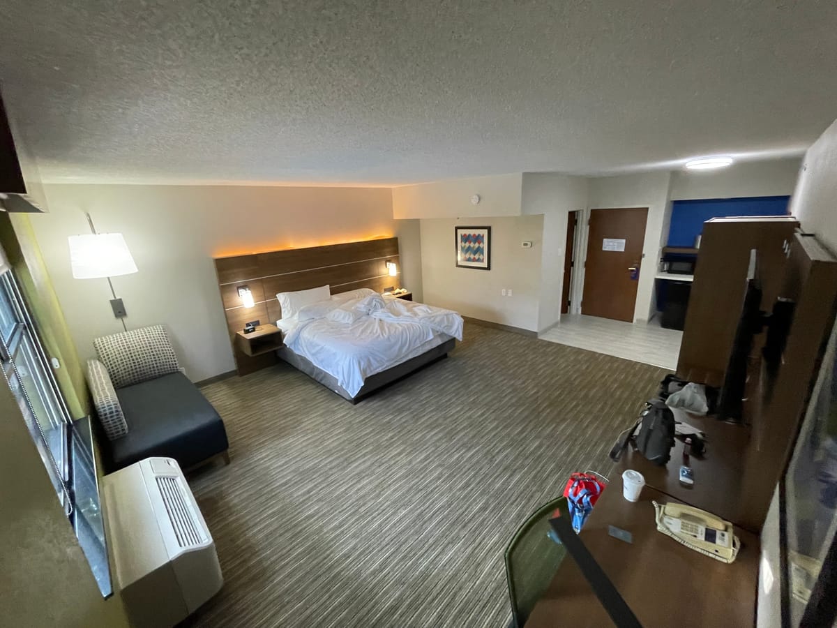 Holiday Inn Express & Suites Irving DFW Airport North by IHG — 1