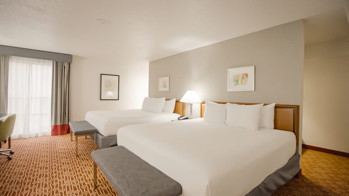 Atrium Hotel & Suites DFW — 3