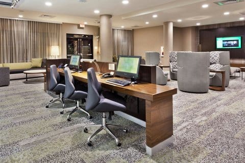 Courtyard by Marriott Irving Las Colinas — 5