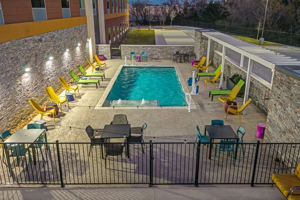 Home2 Suites by Hilton Dallas I-30 Cockrell Hill — 1