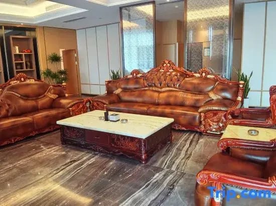HUIYUE HOTEL — 3